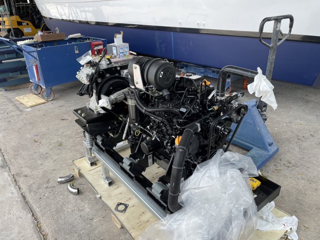 Spare part งานระบบเครื่องปรับอากาศเรือชนิดต่างๆ